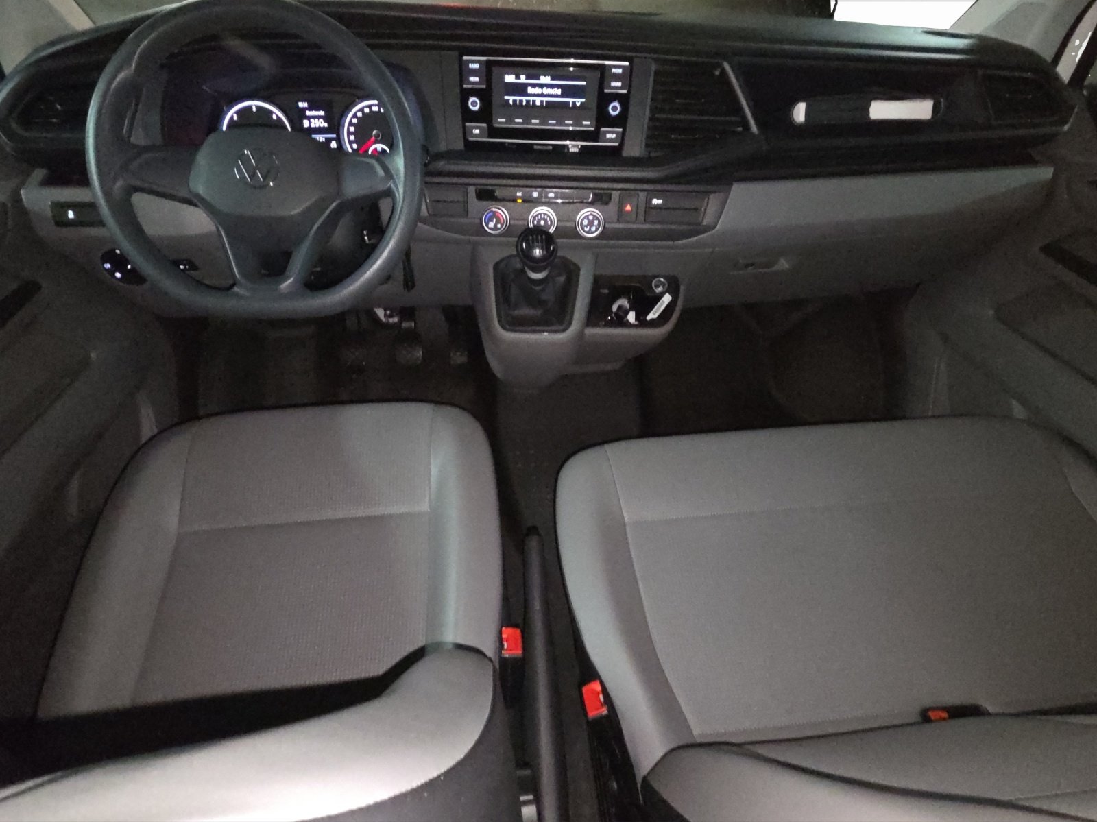 VW T6.1 2.0 TDI 4Motion, Diesel, Occasion / Gebraucht, Handschaltung - 7