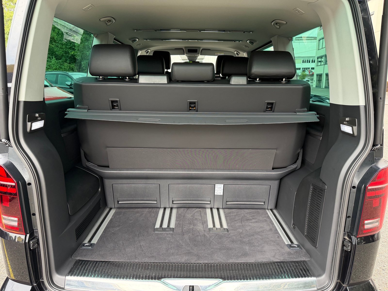 VW T6.1 Multivan 2.0 Bi-TDI Generation Six 4Motion DSG, Diesel, Occasion / Gebraucht, Automatik - 7