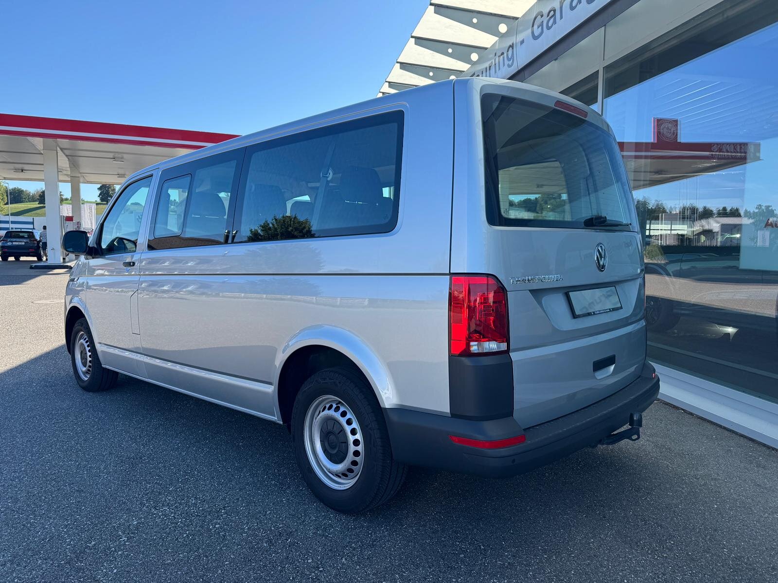 VW T6.1 Kombi 2.0 TDI 4Motion DSG mit 9-Sitzplätze, Diesel, Occasion / Gebraucht, Automatik - 3