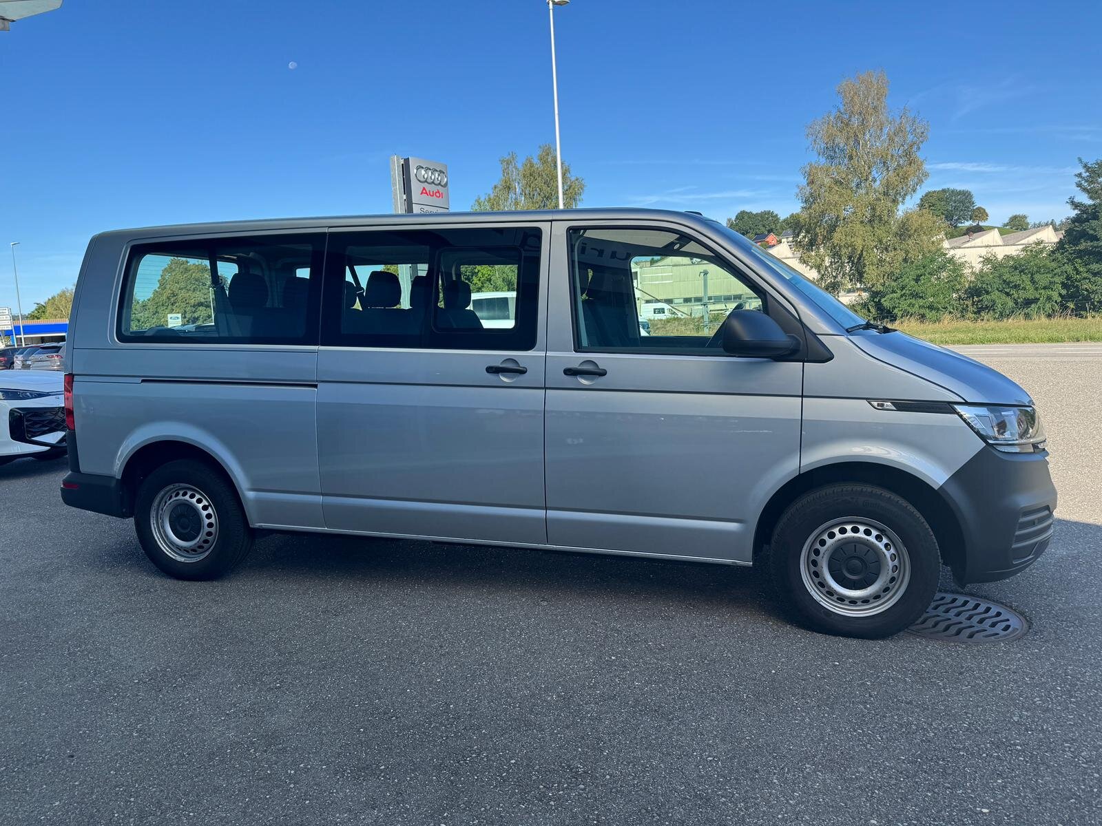 VW T6.1 Kombi 2.0 TDI 4Motion DSG mit 9-Sitzplätze, Diesel, Occasion / Gebraucht, Automatik - 6