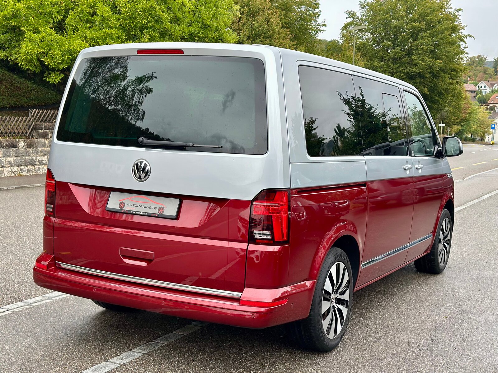 VW T6.1 Multivan 2.0 TDI Highline Liberty 4Motion DSG, Diesel, Occasion / Gebraucht, Automatik - 7