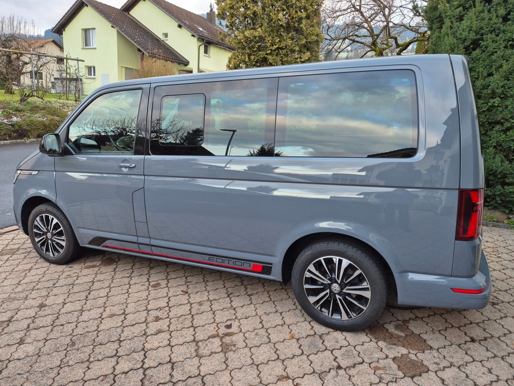 VW MULTIVAN 2.0 TDI 199 Liberty Edition DSG 4m, Diesel, Second hand / Used, Automatic - 3