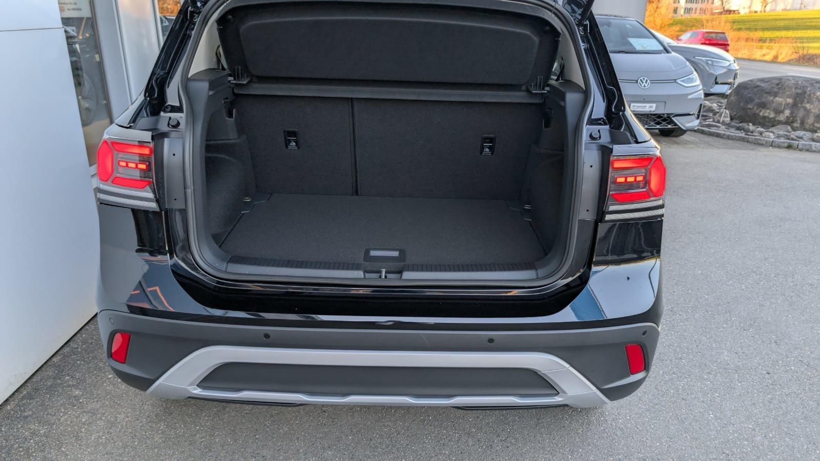 VW T-Cross UNITED, Essence, Occasion / Utilisé, Automatique - 5