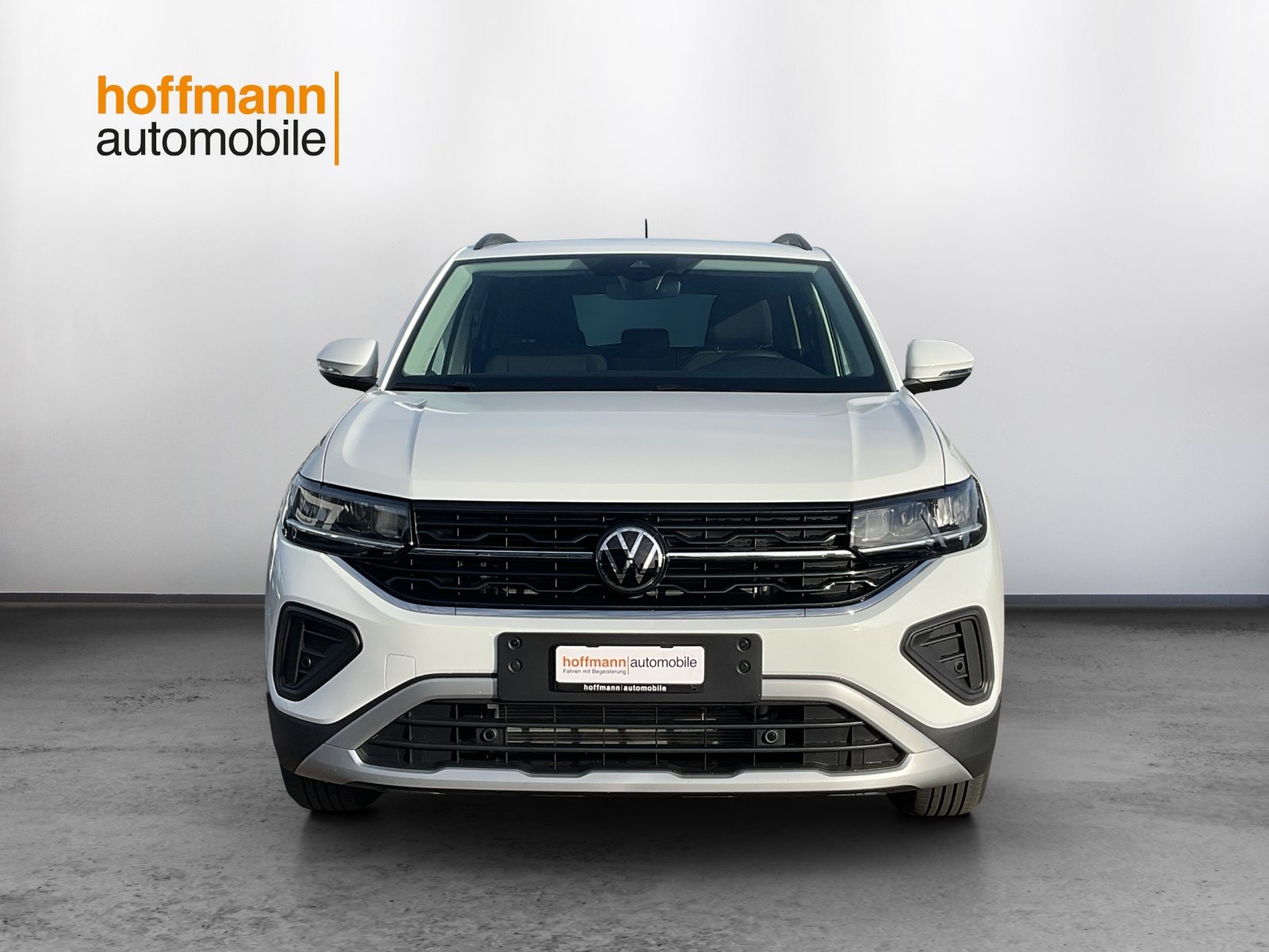 VW T-Cross UNITED, Petrol, Second hand / Used, Automatic - 2