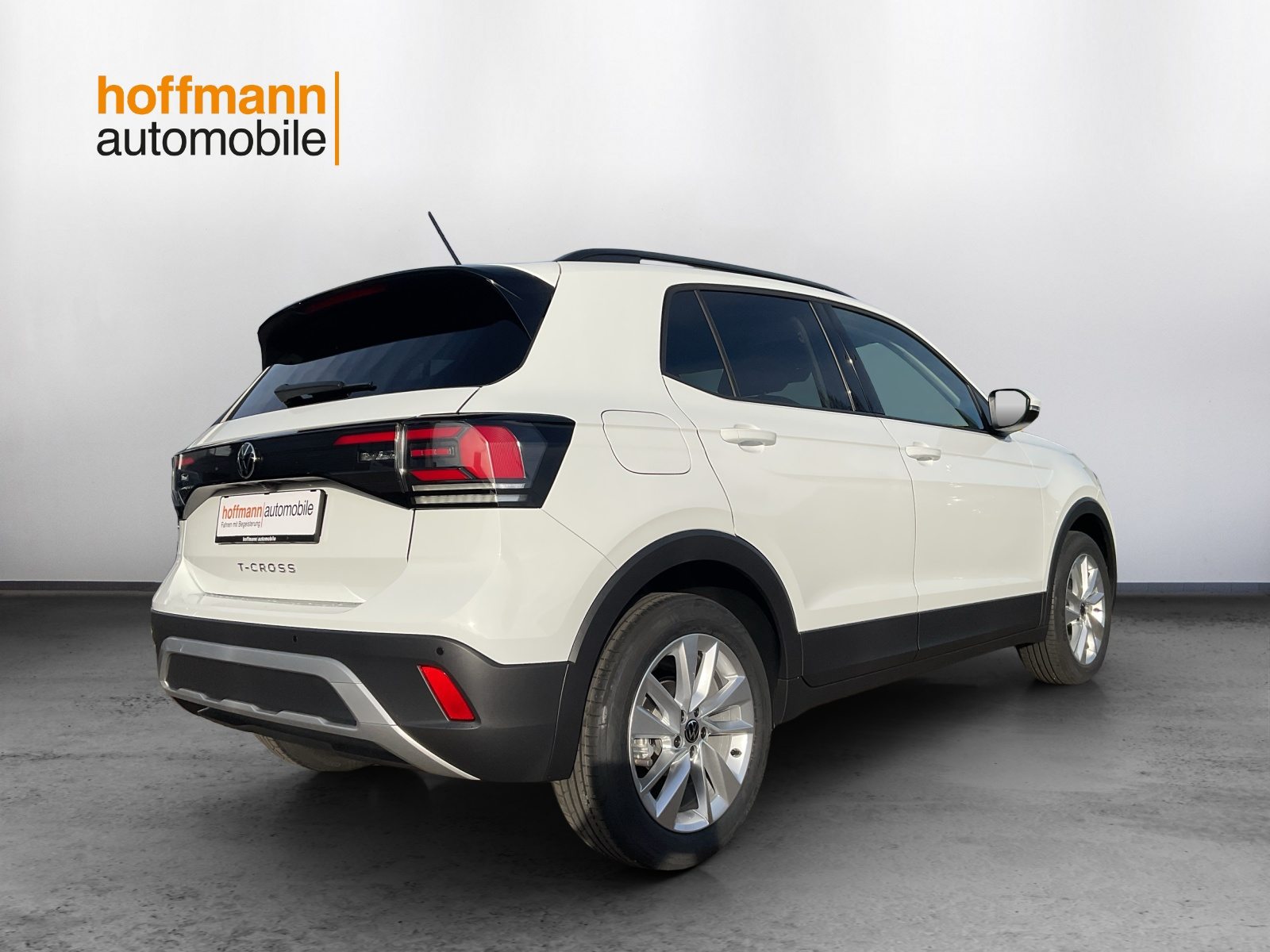 VW T-Cross UNITED, Petrol, Second hand / Used, Automatic - 4