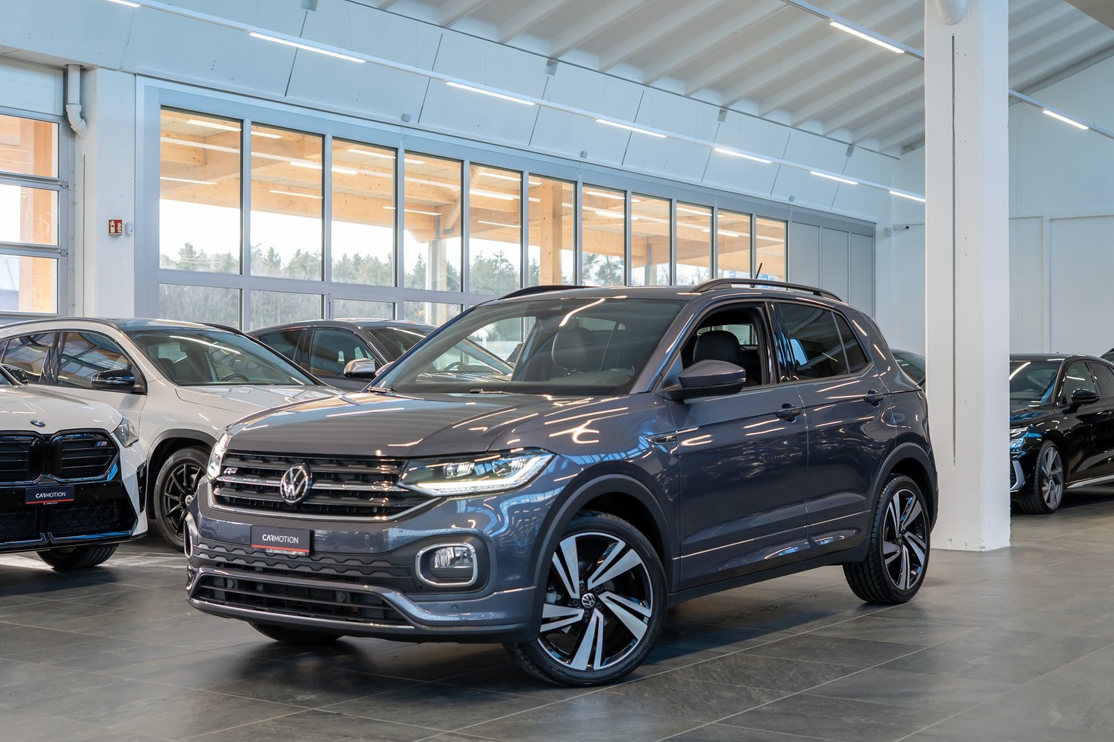 VW T-Cross 1.0 TSI 115 R-Line DSG / Tempomat / Sitzheizung /