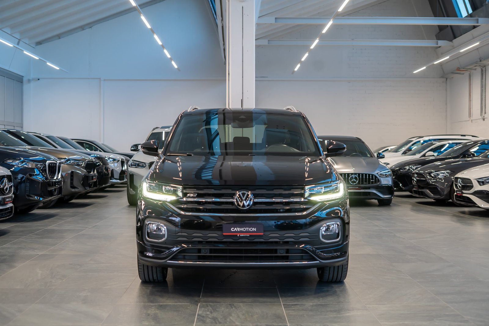 VW T-Cross 1.0 TSI 115 R-Line DSG/ Tempomat / Sitzheizung /, Essence, Occasion / Utilisé, Automatique - 2