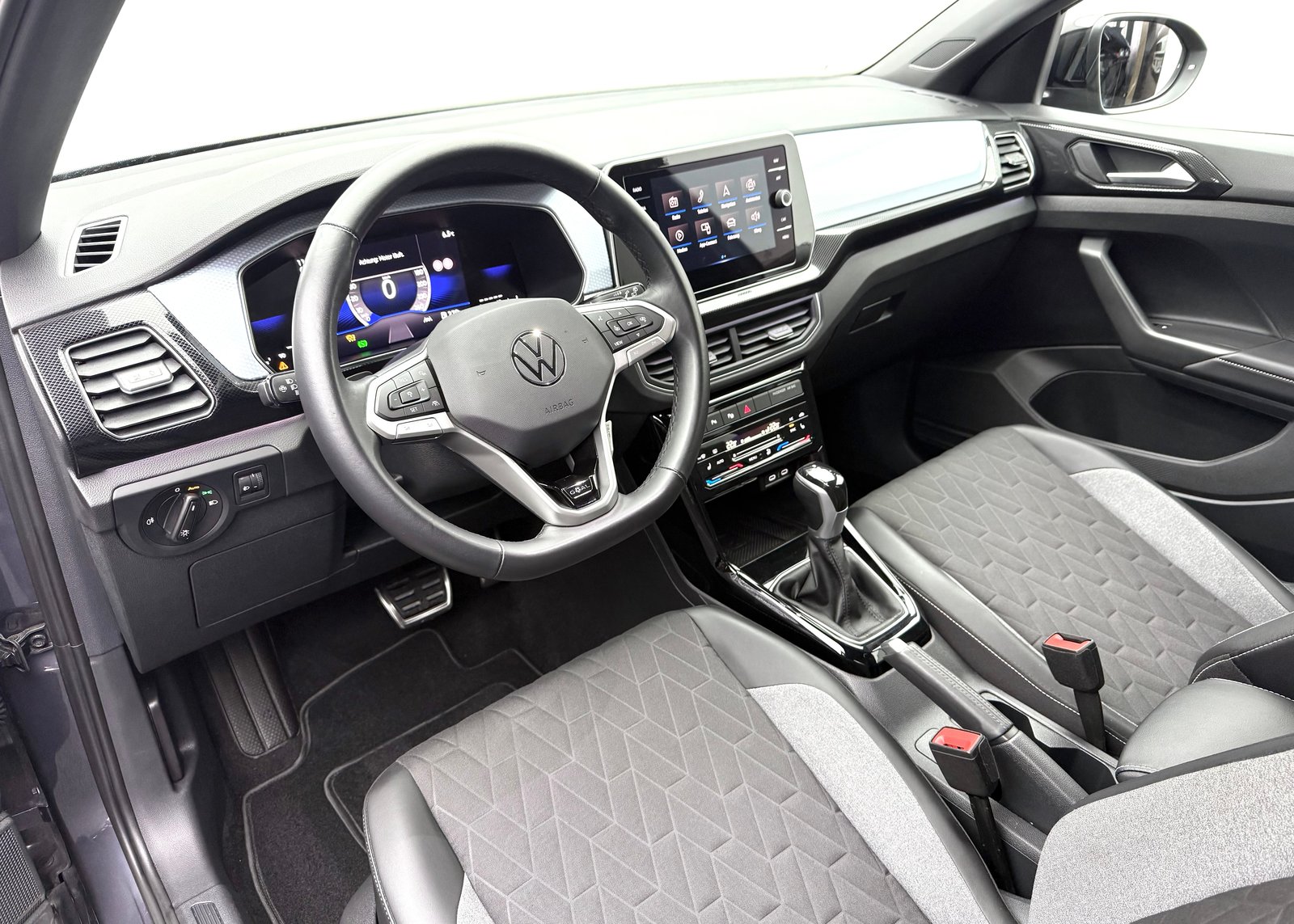 VW T-Cross 1.0 TSI EVO Life DSG, Petrol, Second hand / Used, Automatic - 7
