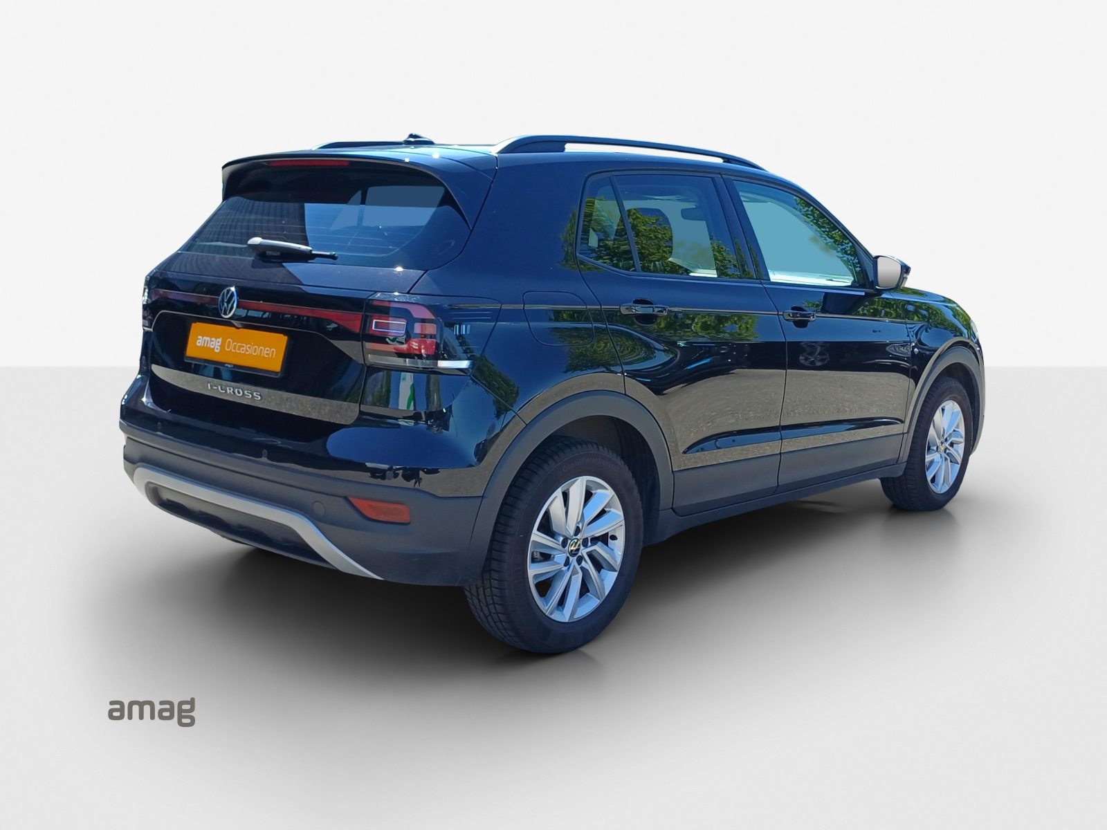 VW T-Cross Life Limited, Petrol, Second hand / Used, Automatic - 5