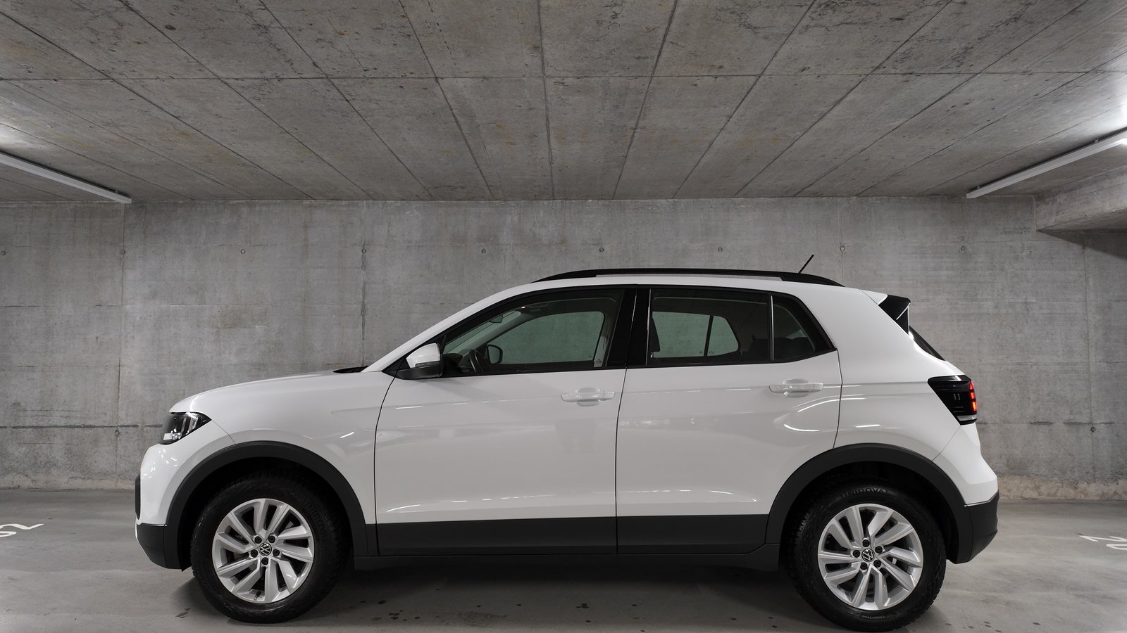 VW T-Cross 1.0 TSI Life, Petrol, Second hand / Used, Manual - 3