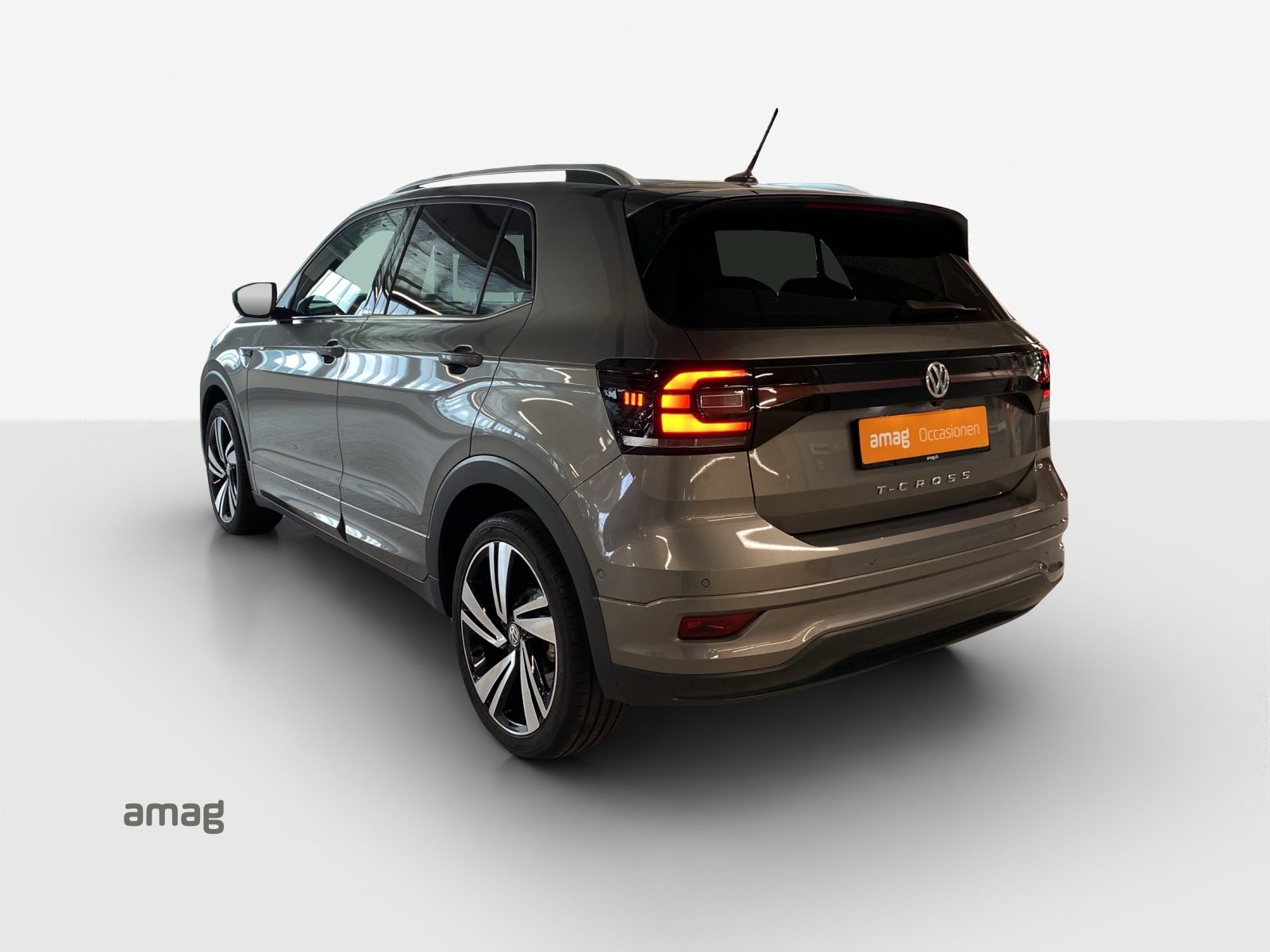 VW T-Cross Style, Benzin, Occasion / Gebraucht, Automatik - 3