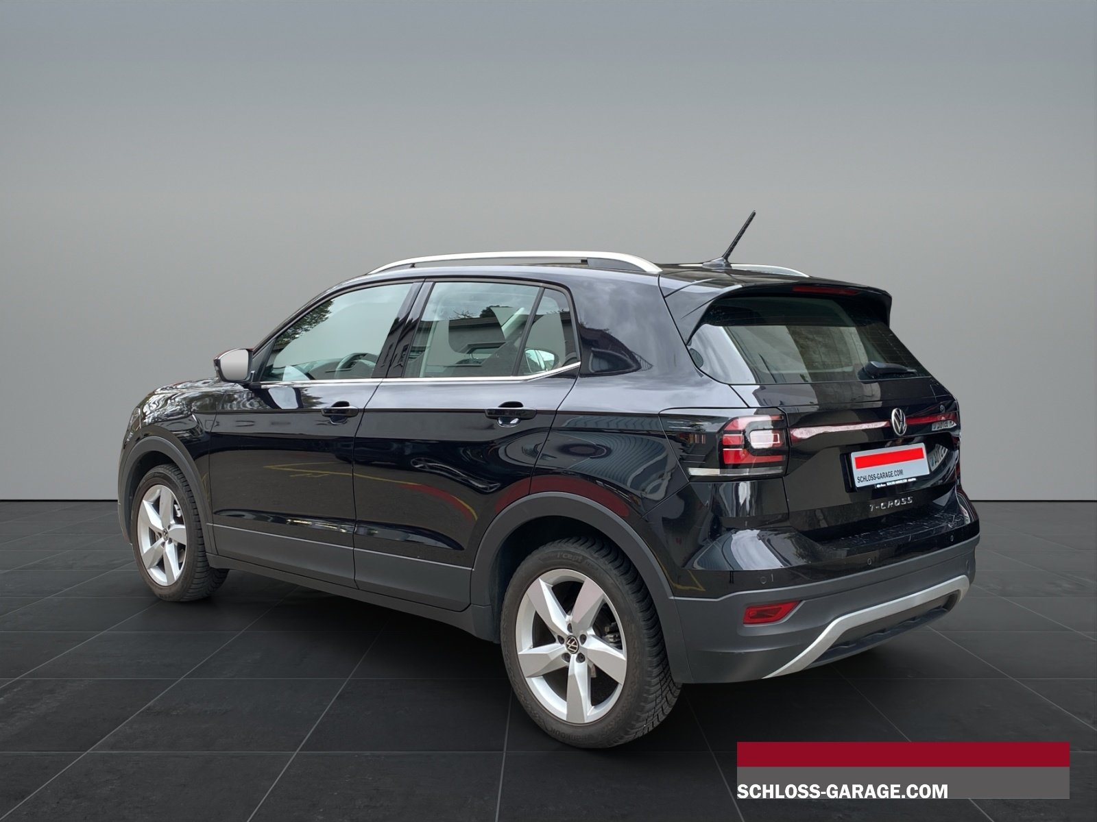 VW T-CROSS 1.0 TSI 110 Style D, Petrol, Second hand / Used, Automatic - 4