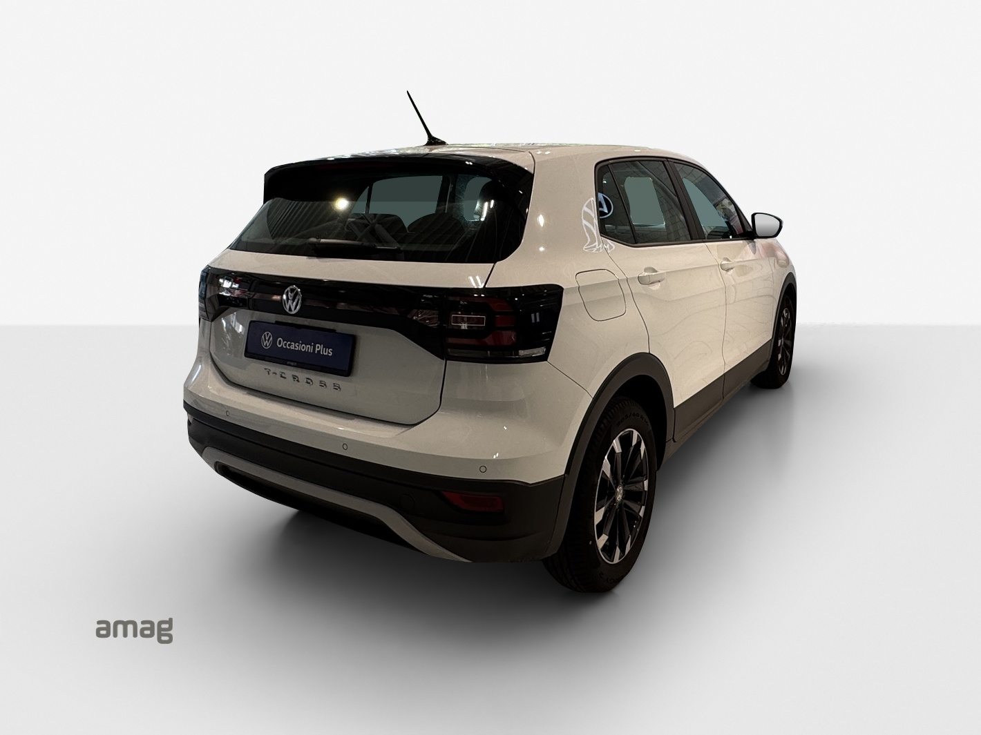 VW T-Cross Basis, Petrol, Second hand / Used, Manual - 5
