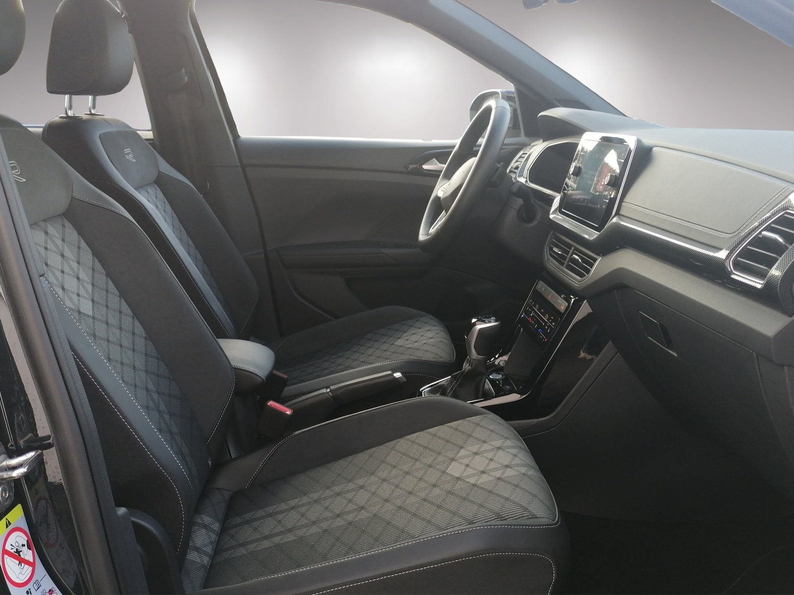 VW T-Cross 1.5 TSI R-Line DSG, Benzin, Occasion / Gebraucht, Automatik - 6
