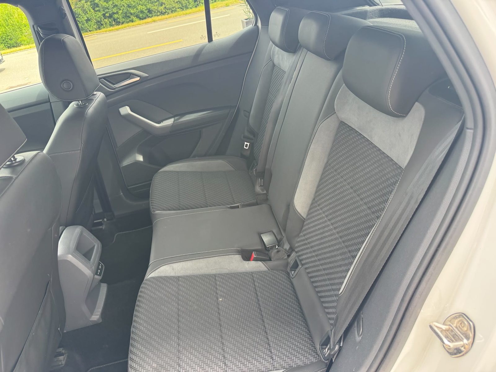 VW T-Cross Style, Petrol, Second hand / Used, Automatic - 6
