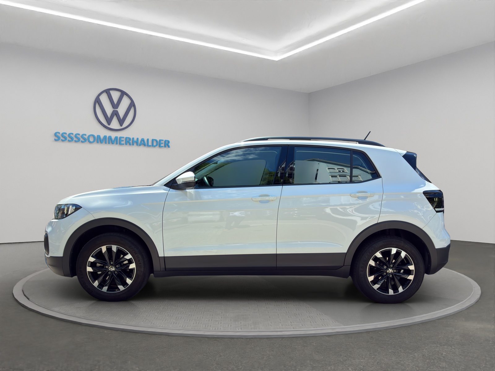 VW T-Cross Life, Petrol, Second hand / Used, Automatic - 2