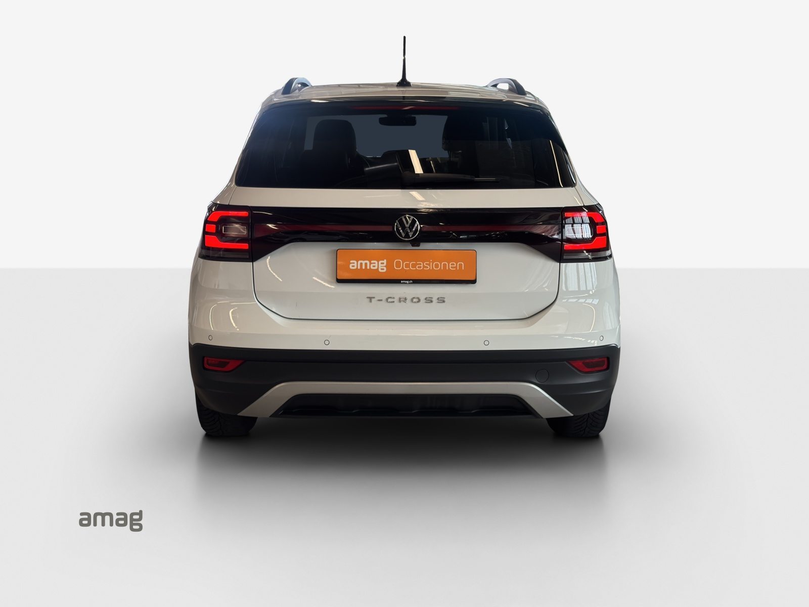VW T-Cross Life, Petrol, Second hand / Used, Automatic - 4