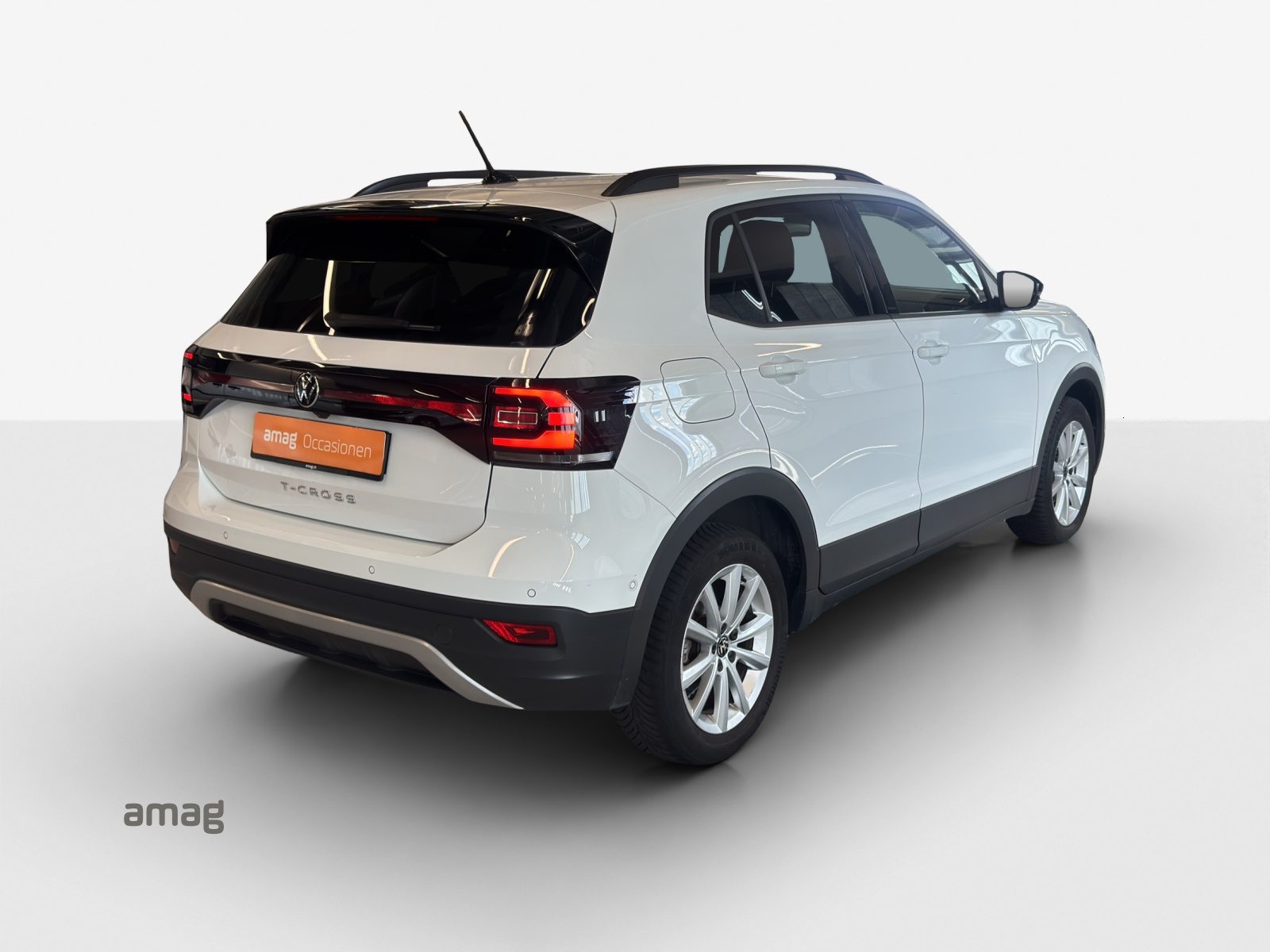 VW T-Cross Life, Petrol, Second hand / Used, Automatic - 5