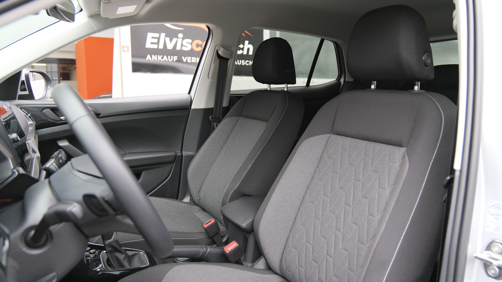 VW T-Cross 1.0 TSI EVO United DSG, Petrol, Second hand / Used, Automatic - 5