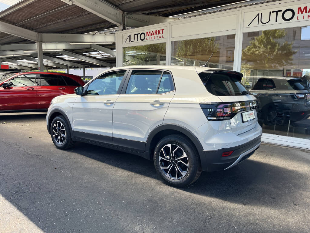 VW T-Cross 1.0 TSI Life, Benzin, Occasion / Gebraucht, Handschaltung - 3