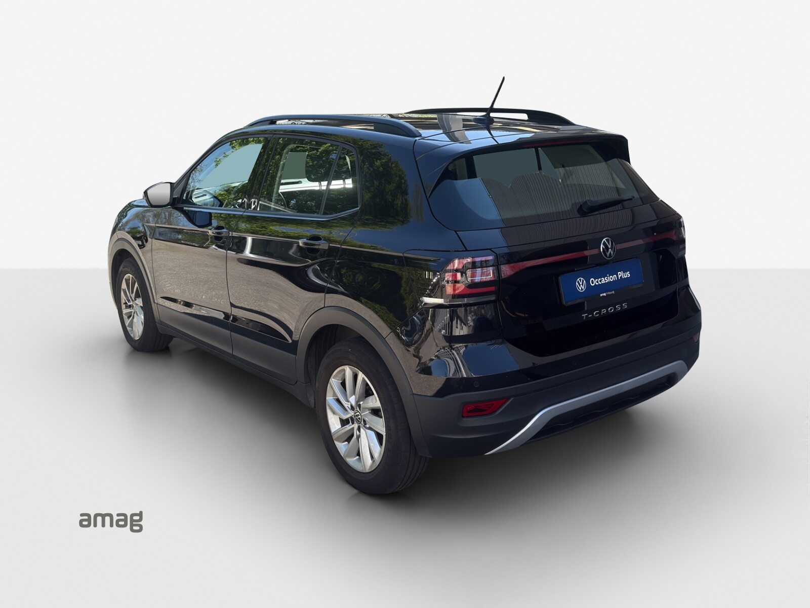 VW T-Cross Life, Petrol, Second hand / Used, Automatic - 3