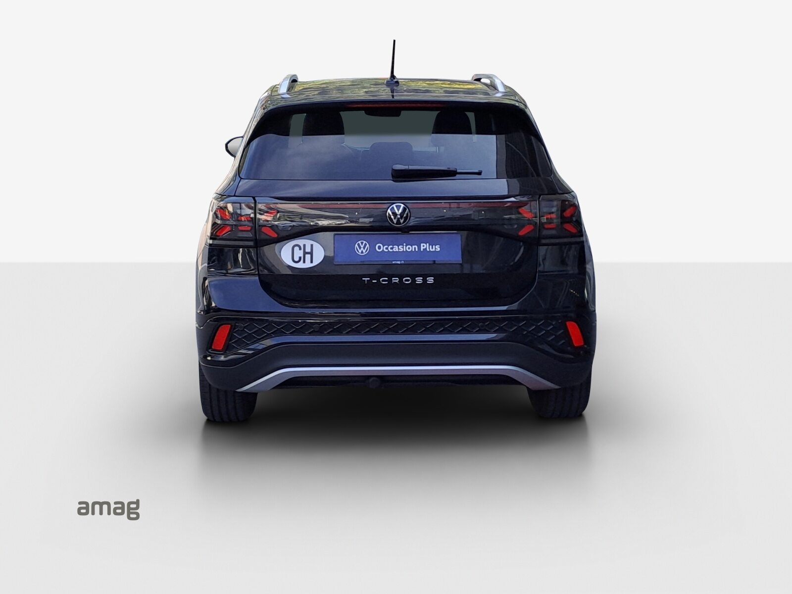 VW T-Cross R-Line, Petrol, Second hand / Used, Automatic - 4