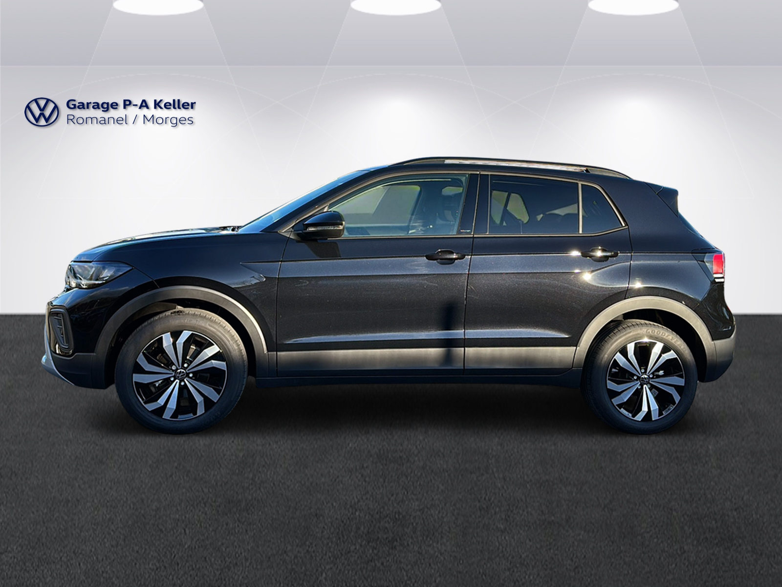 VW T-Cross UNITED, Petrol, Ex-demonstrator, Automatic - 2