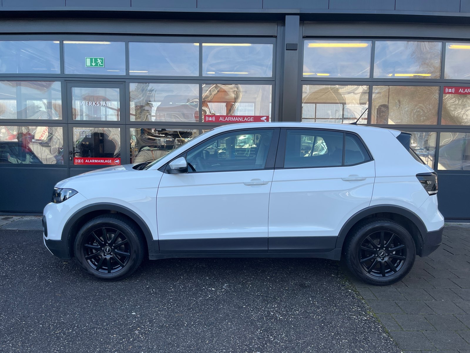 VW T-Cross 1.0 TSI, Benzin, Occasion / Gebraucht, Handschaltung - 3