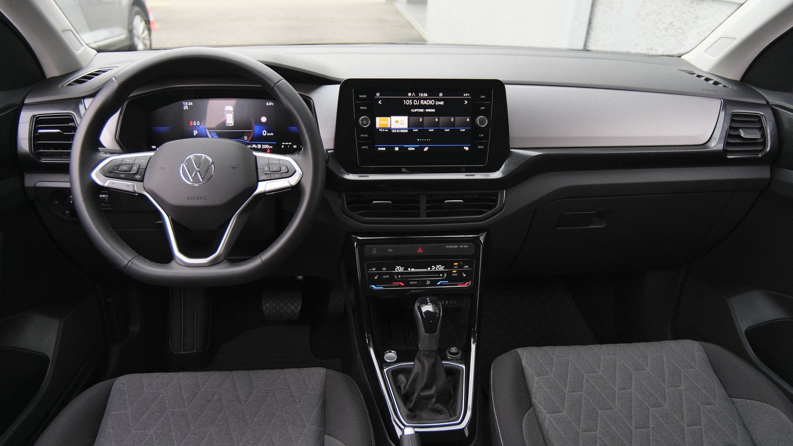 VW T-Cross 1.0 TSI EVO Life DSG, Benzin, Occasion / Gebraucht, Automat - 6