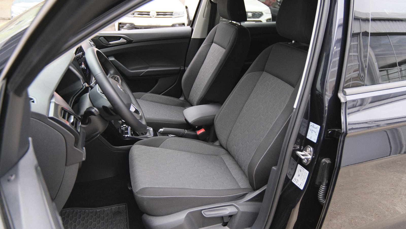 VW T-Cross 1.0 TSI EVO Life DSG, Benzin, Occasion / Gebraucht, Automat - 4