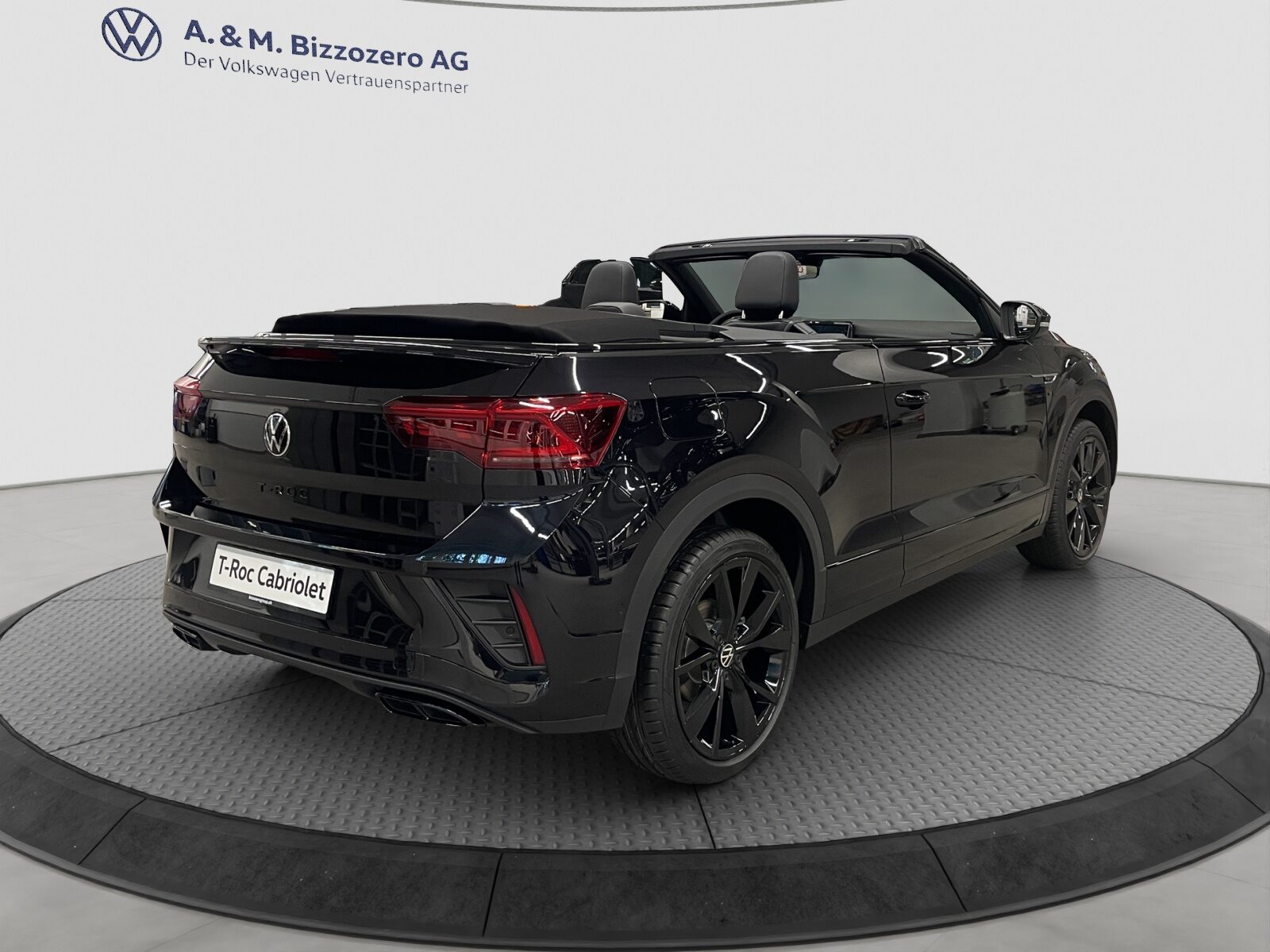 VW T-Roc Cabriolet R-Line, Petrol, New car, Automatic - 5
