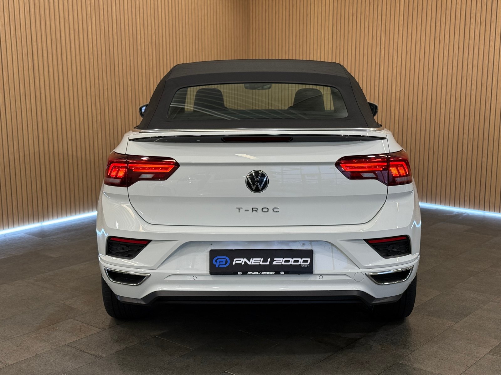 VW T-Roc Cabriolet 1.5 TSI EVO R-Line DSG, Essence, Occasion / Utilisé, Automatique - 4