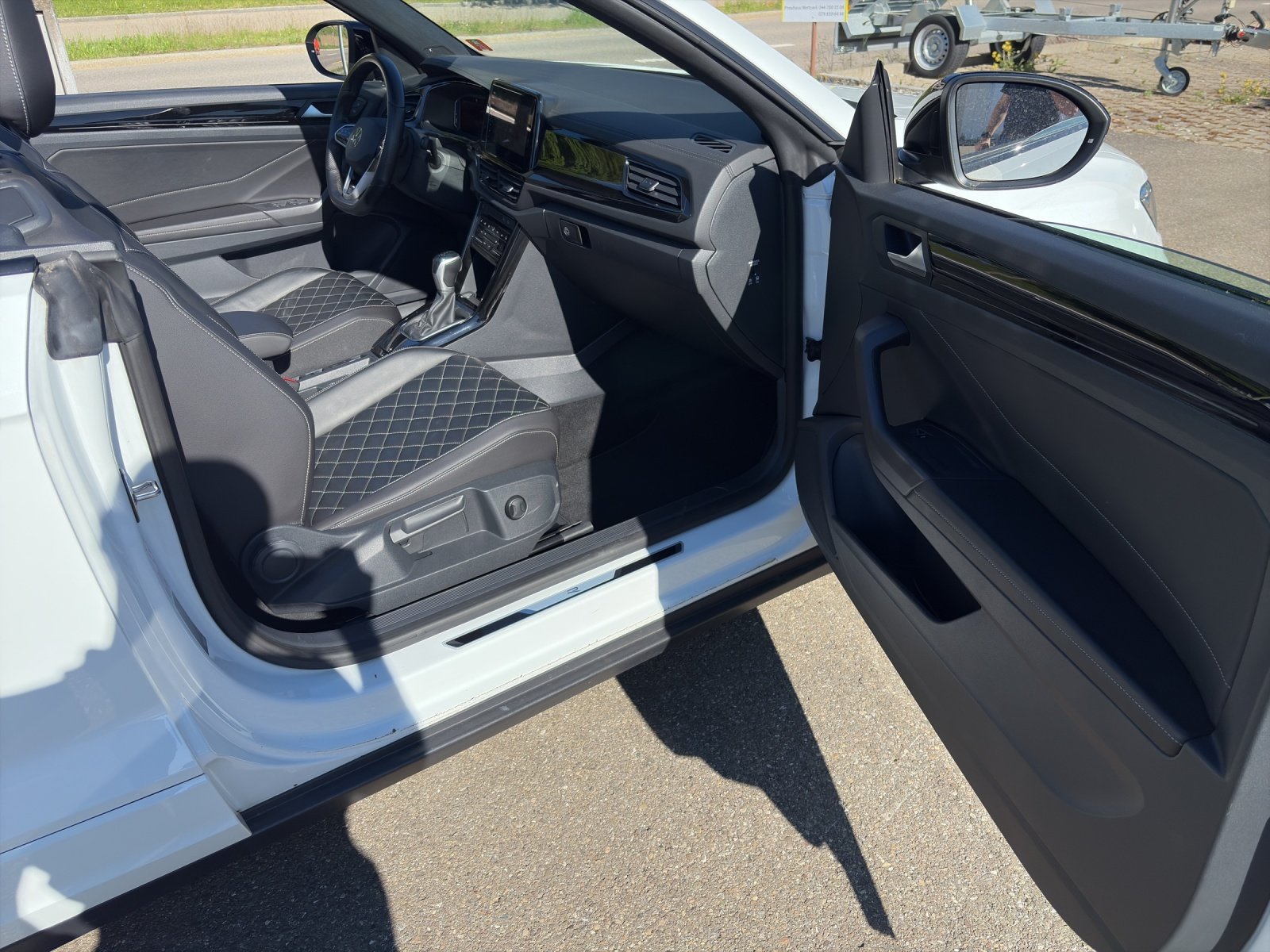 VW T-Roc Cabriolet 1.5 TSI R-Line DSG, Benzin, Occasion / Gebraucht, Automatik - 6