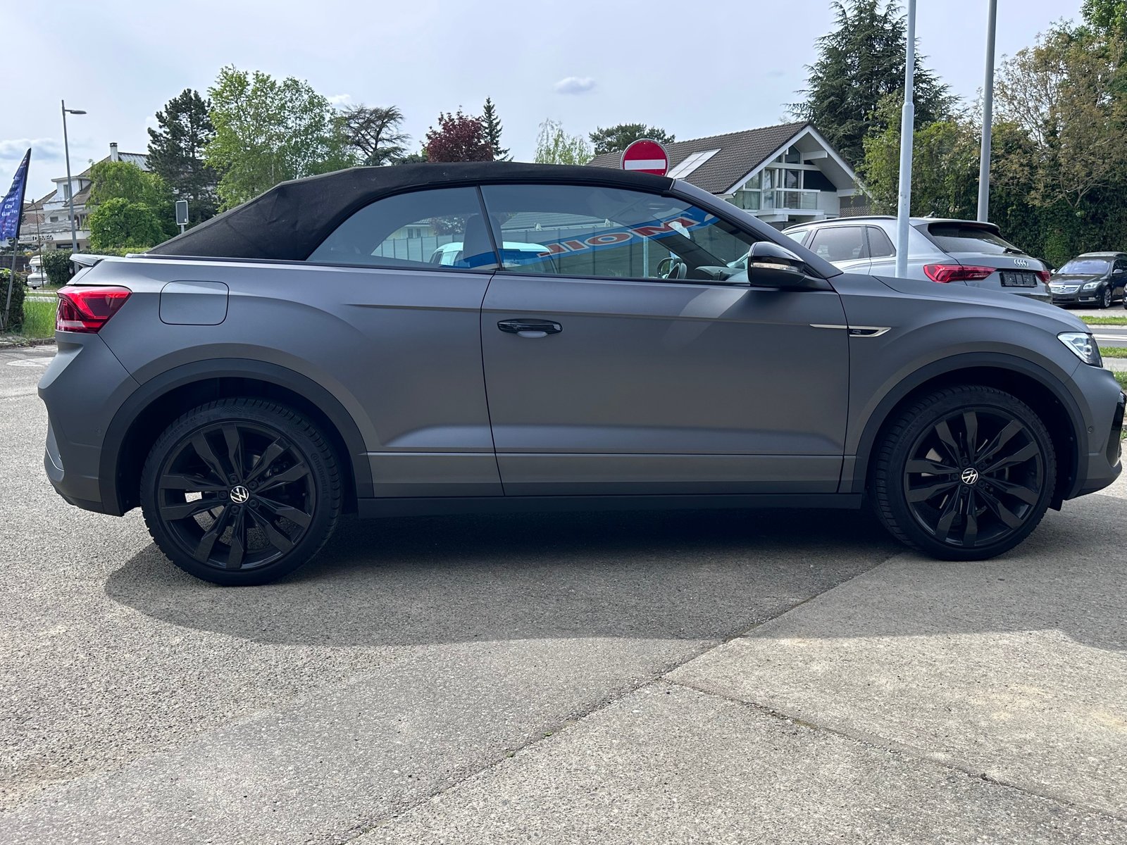VW T-Roc Cabriolet 1.5 TSI EVO R-Line DSG, Petrol, Second hand / Used, Automatic - 4