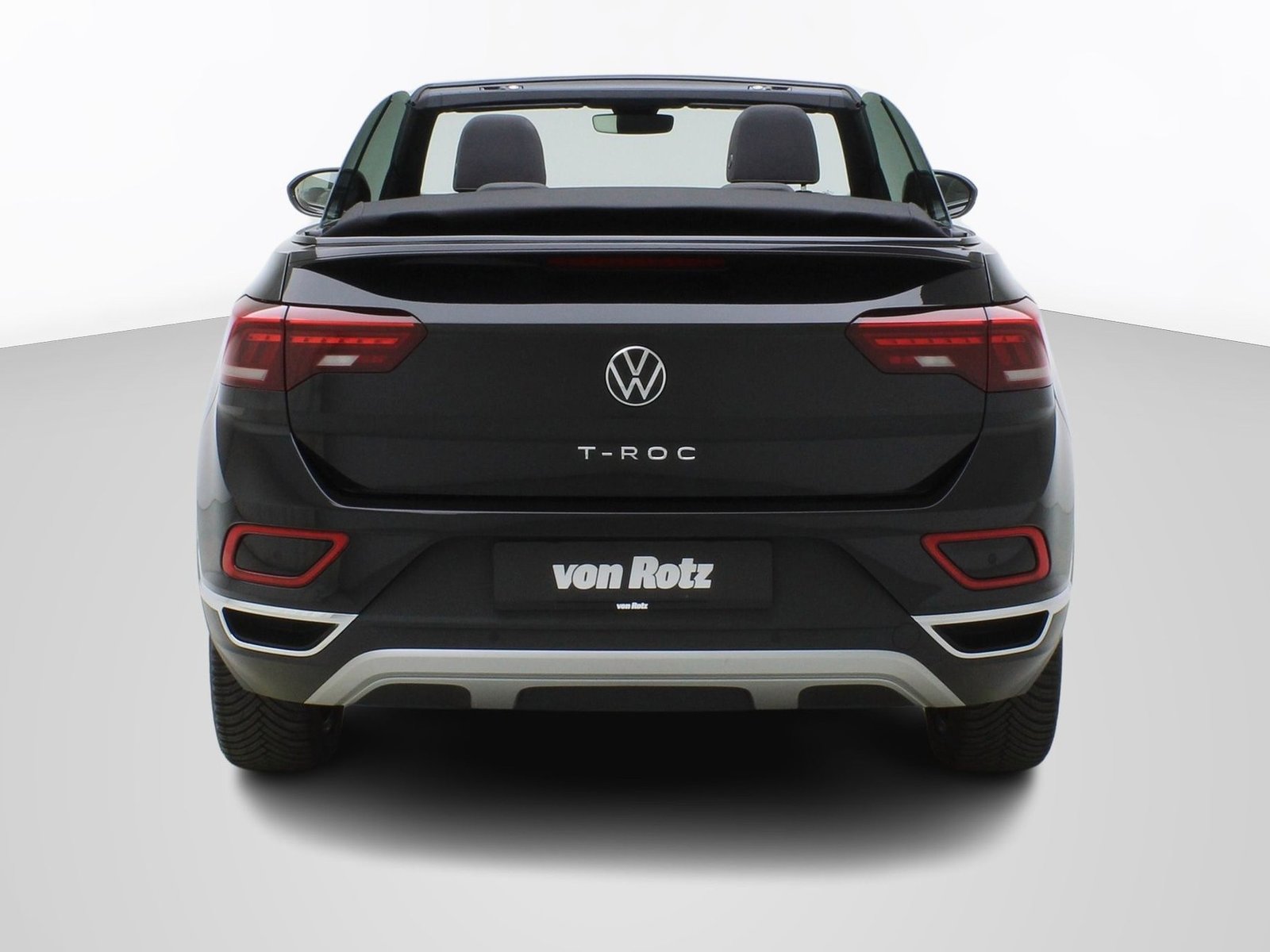 VW T-Roc Cabriolet 1.5 TSI DSG Black Style, Petrol, Second hand / Used, Automatic - 5