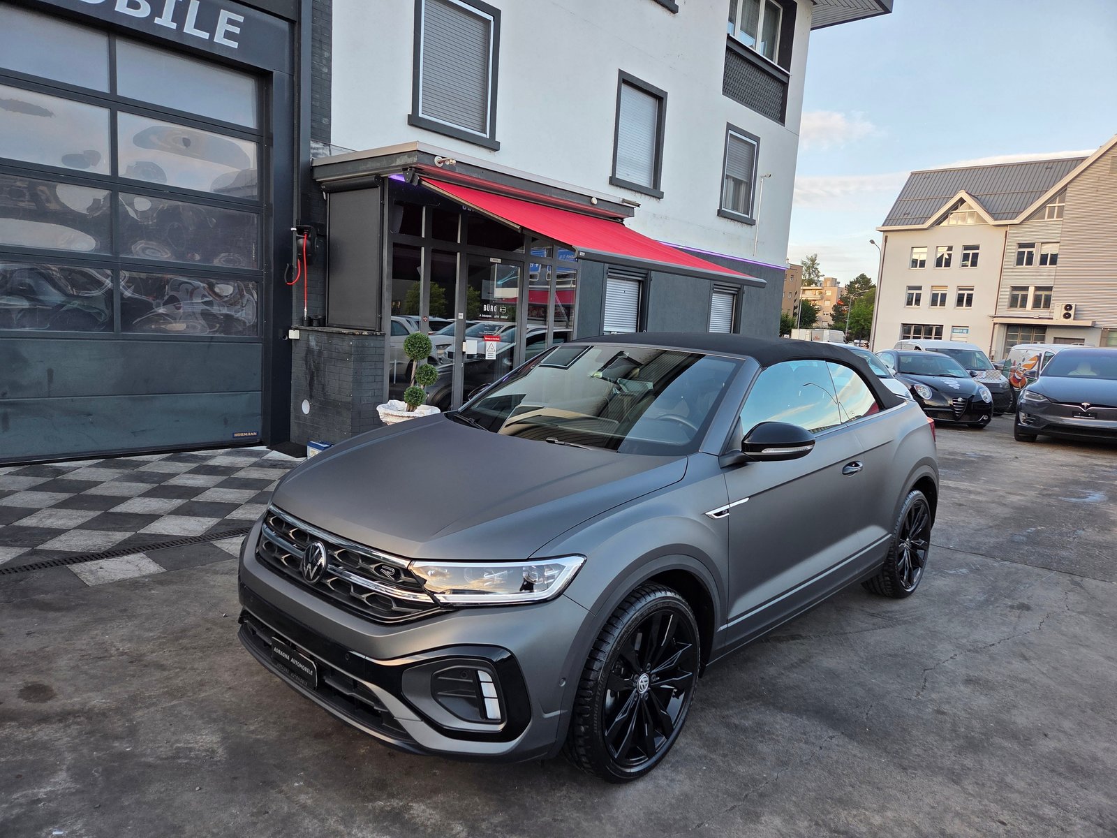 VW T-Roc Cabriolet 1.5 TSI EVO R-Line DSG, Benzin, Occasion / Gebraucht, Automatik - 3