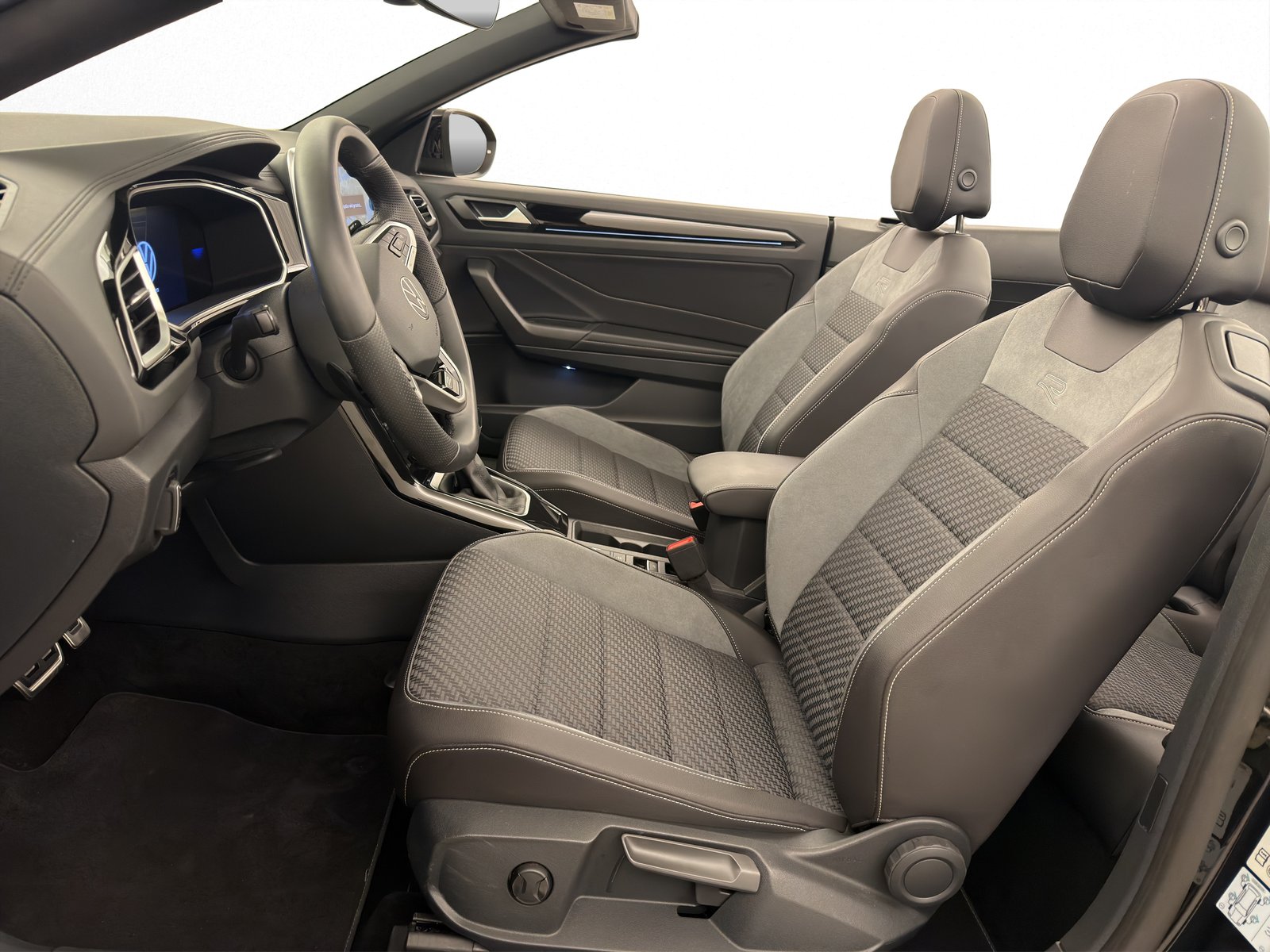 VW T-Roc Cabriolet 1.5 TSI R-Line DSG, Essence, Occasion / Utilisé, Automatique - 6