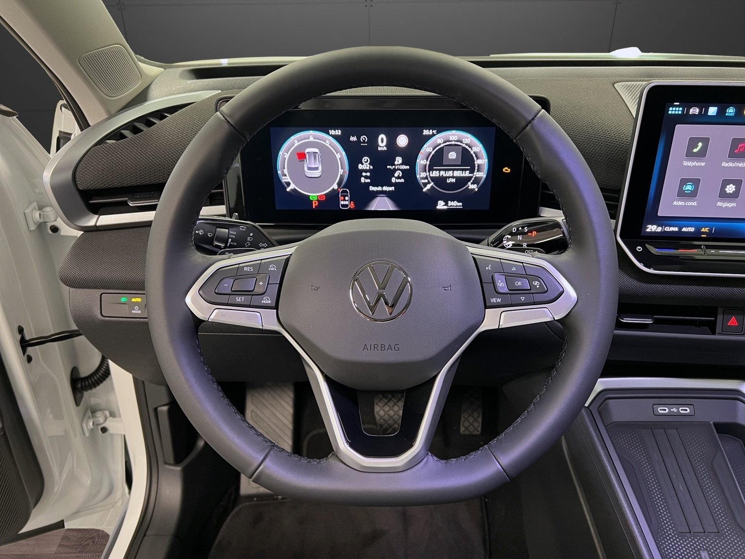 VW T-Roc 1.5 eTSI mHEV Trend DSG, Benzin, Neuwagen, Automatik - 7