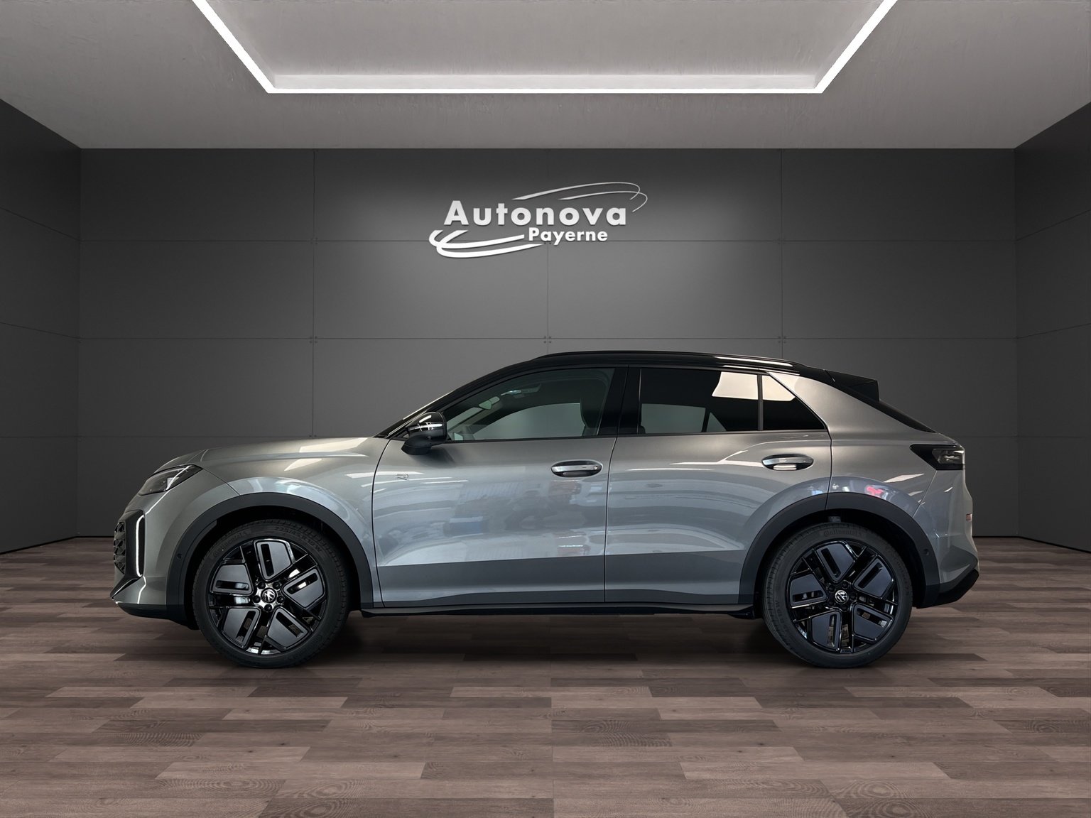 VW T-Roc 1.5 eTSI mHEV R-Line DSG, Essence, Voiture nouvelle, Automatique - 3