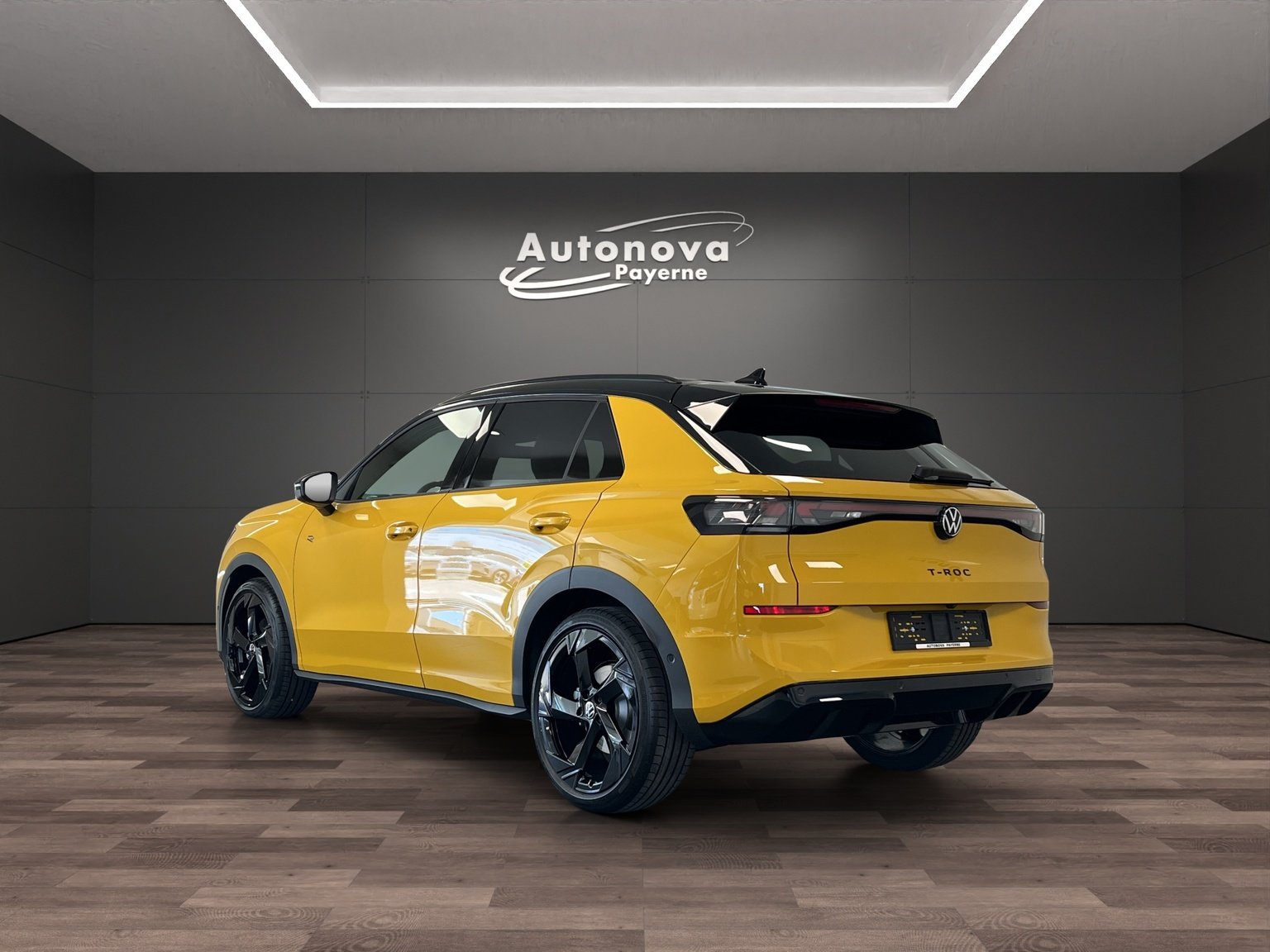 VW T-Roc 1.5 eTSI mHEV R-Line DSG, Essence, Voiture nouvelle, Automatique - 4
