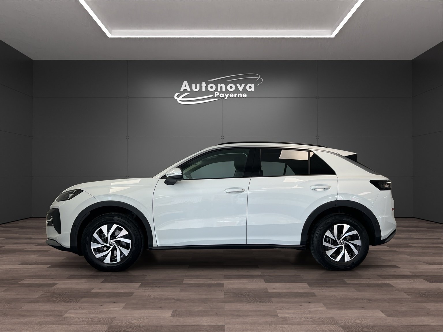 VW T-Roc 1.5 eTSI mHEV Life DSG, Essence, Voiture nouvelle, Automatique - 3
