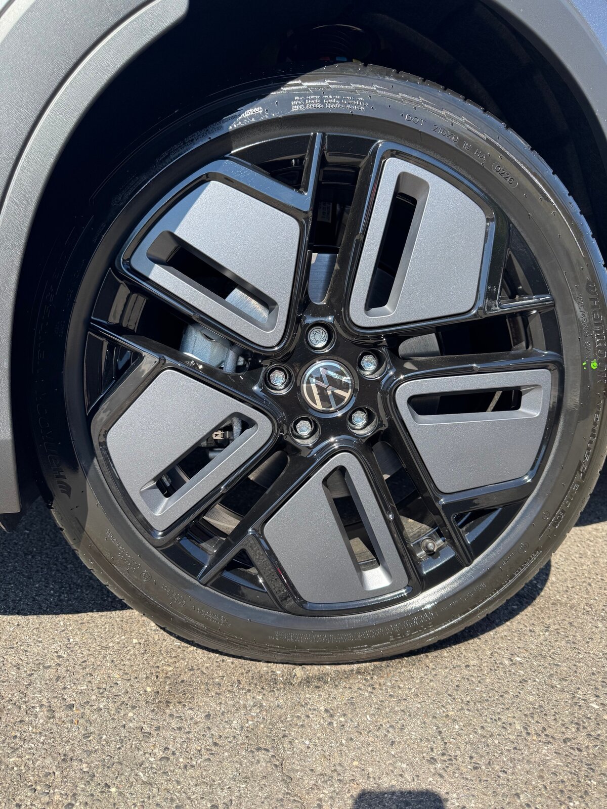VW T-Roc 1.5 eTSI mHEV R-Line DSG, Benzin, Neuwagen, Automatik - 2