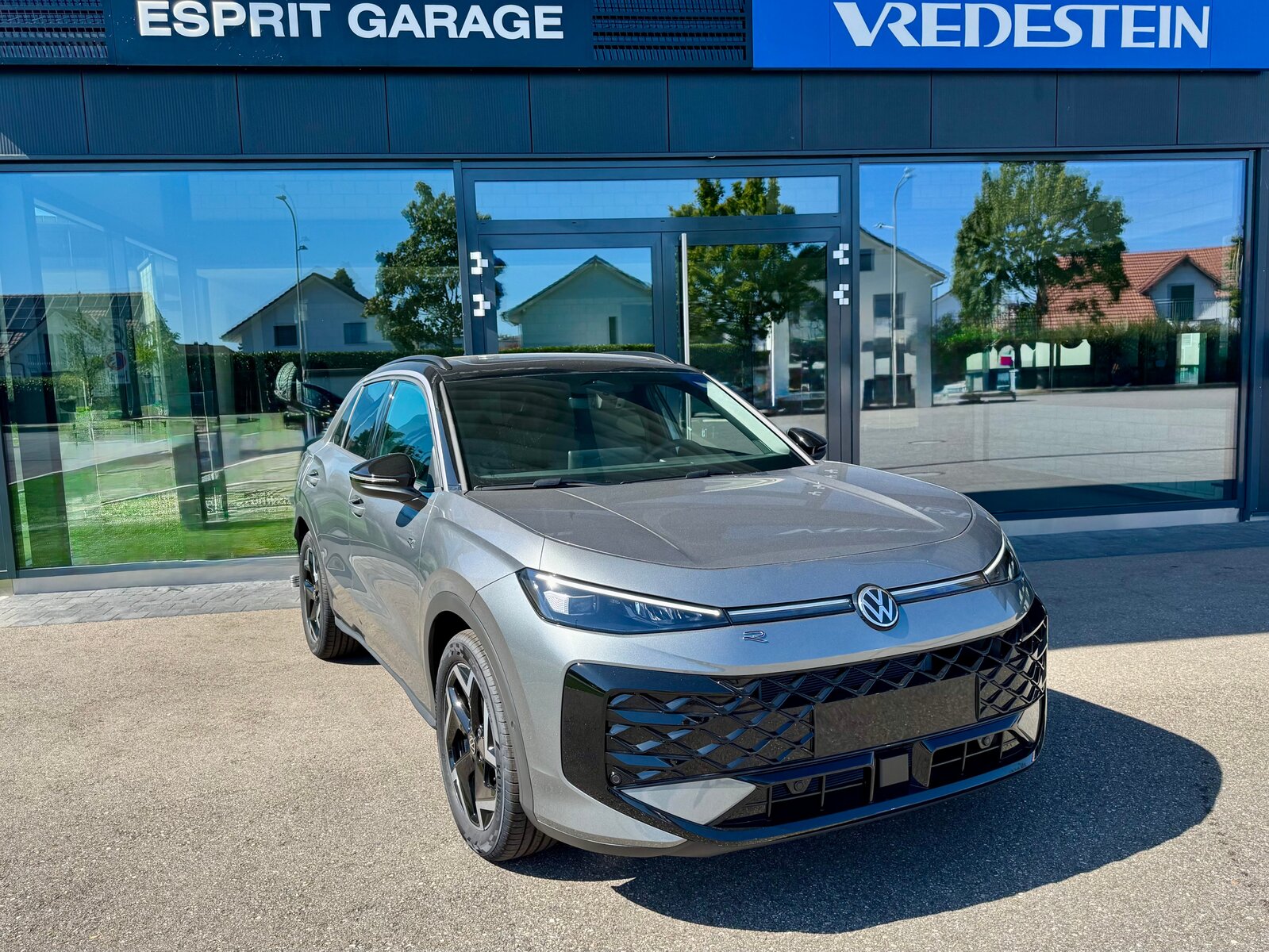 VW T-Roc 1.5 eTSI mHEV R-Line DSG