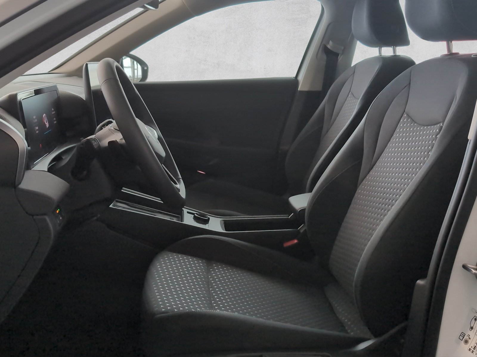 VW T-Roc 1.5 eTSI mHEV Life DSG, Essence, Voiture de démonstration, Automatique - 6