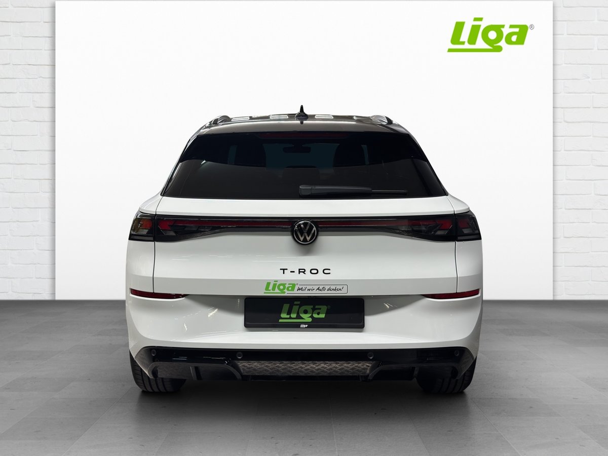 VW T-Roc 1.5 eTSI R-Line DSG, Mild-Hybrid Petrol/Electric, New car, Automatic - 5