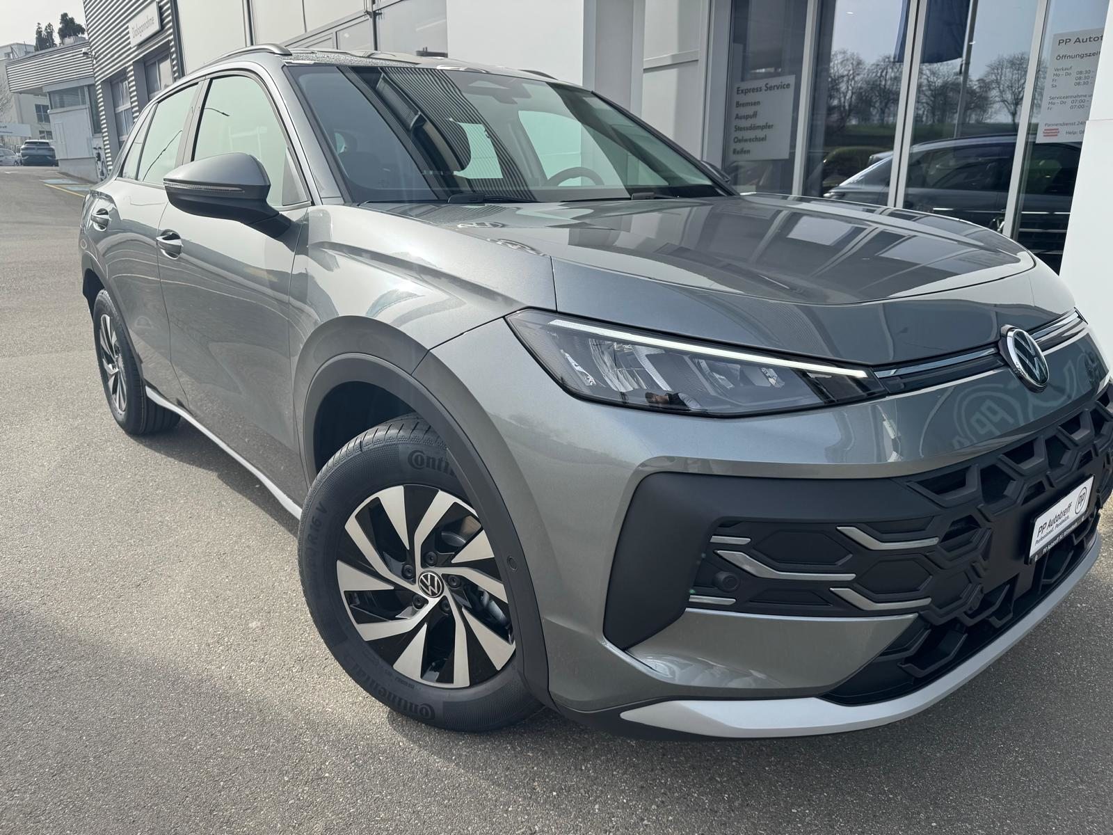 VW T-Roc NF Trend, Benzina, Auto nuove, Automatico - 2