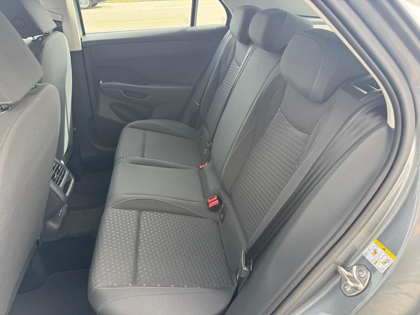 VW T-Roc NF Trend, Benzina, Auto nuove, Automatico - 6