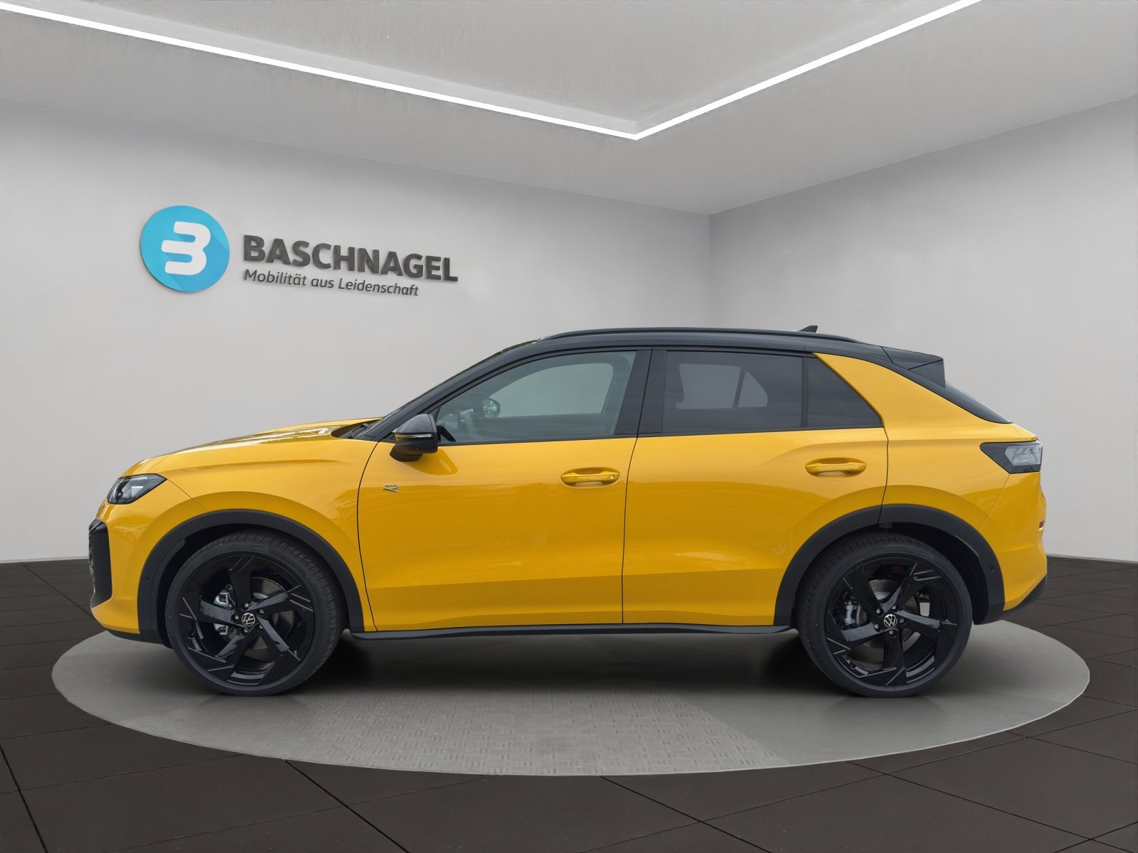 VW T-Roc 1.5 eTSI mHEV R-Line DSG, Benzin, Neuwagen, Automatik - 2