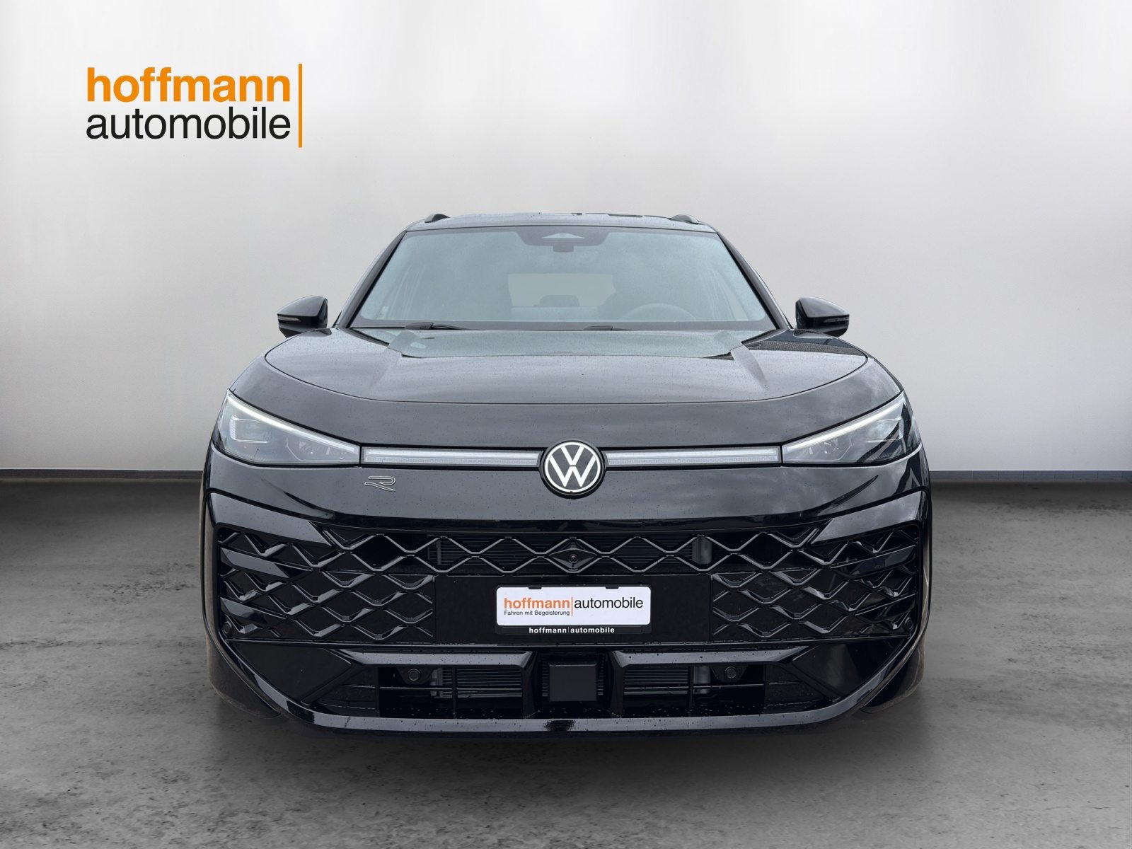 VW T-Roc NF R-Line, Essence, Voiture nouvelle, Automatique - 2