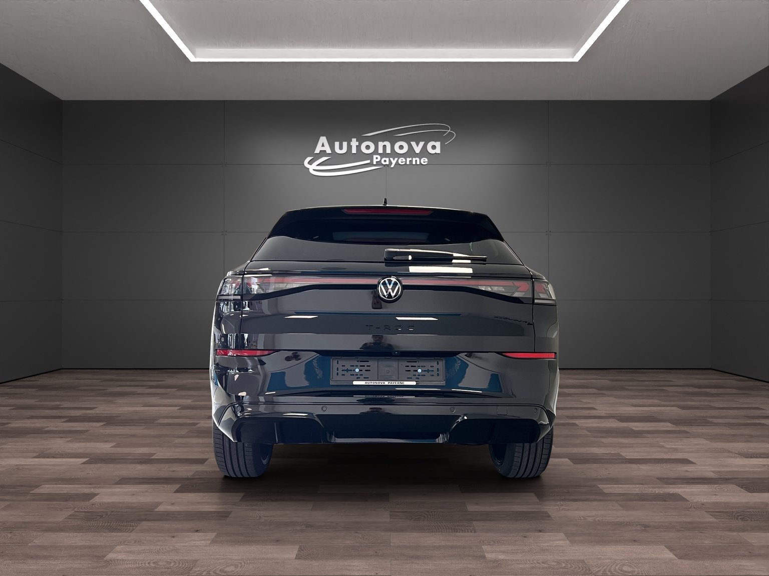 VW T-Roc NF R-Line, Benzin, Neuwagen, Automatik - 5
